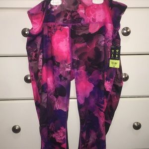Fitted Capri leggings
